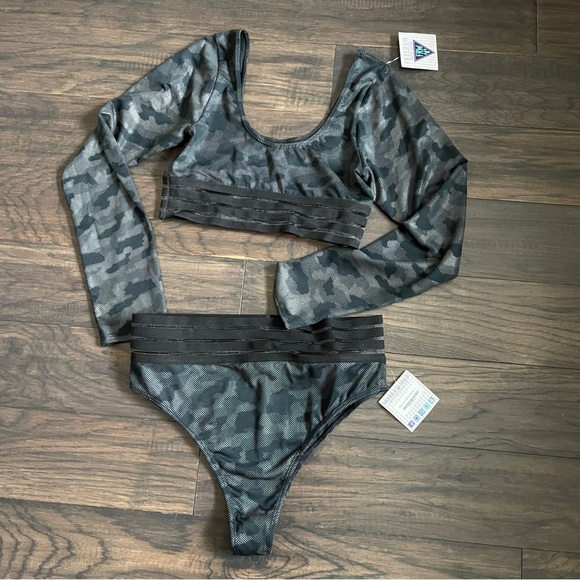 Freedom Rave Freedom Rave Wear | Tops | Freedom Rave Wear Set Size Large Nwt | Poshmark